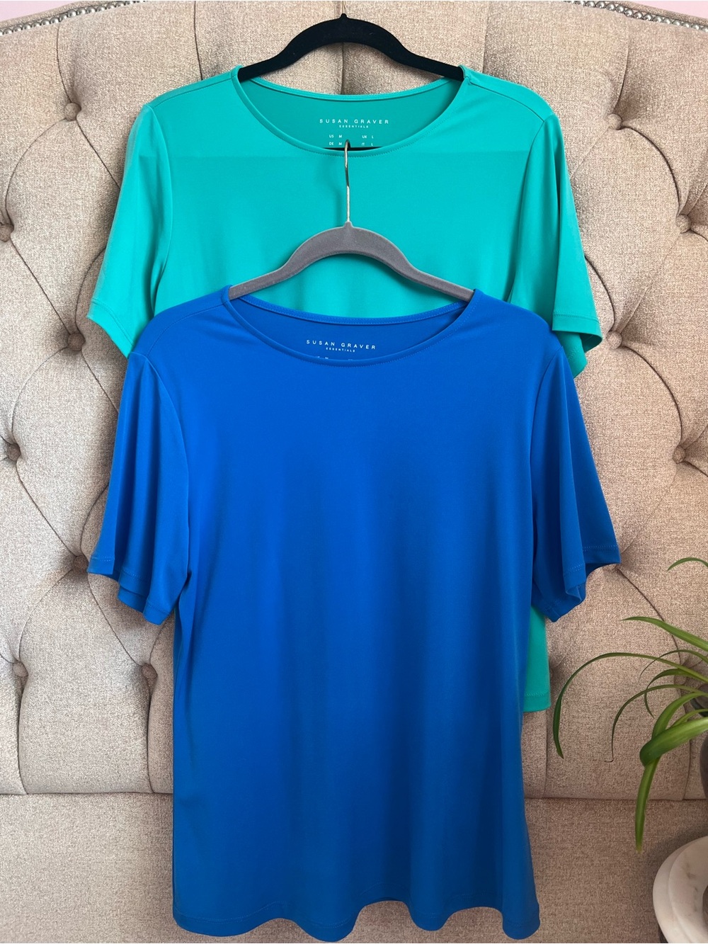Set of 2 Susan Graver shirt sleeve blouses blue and teal medium m